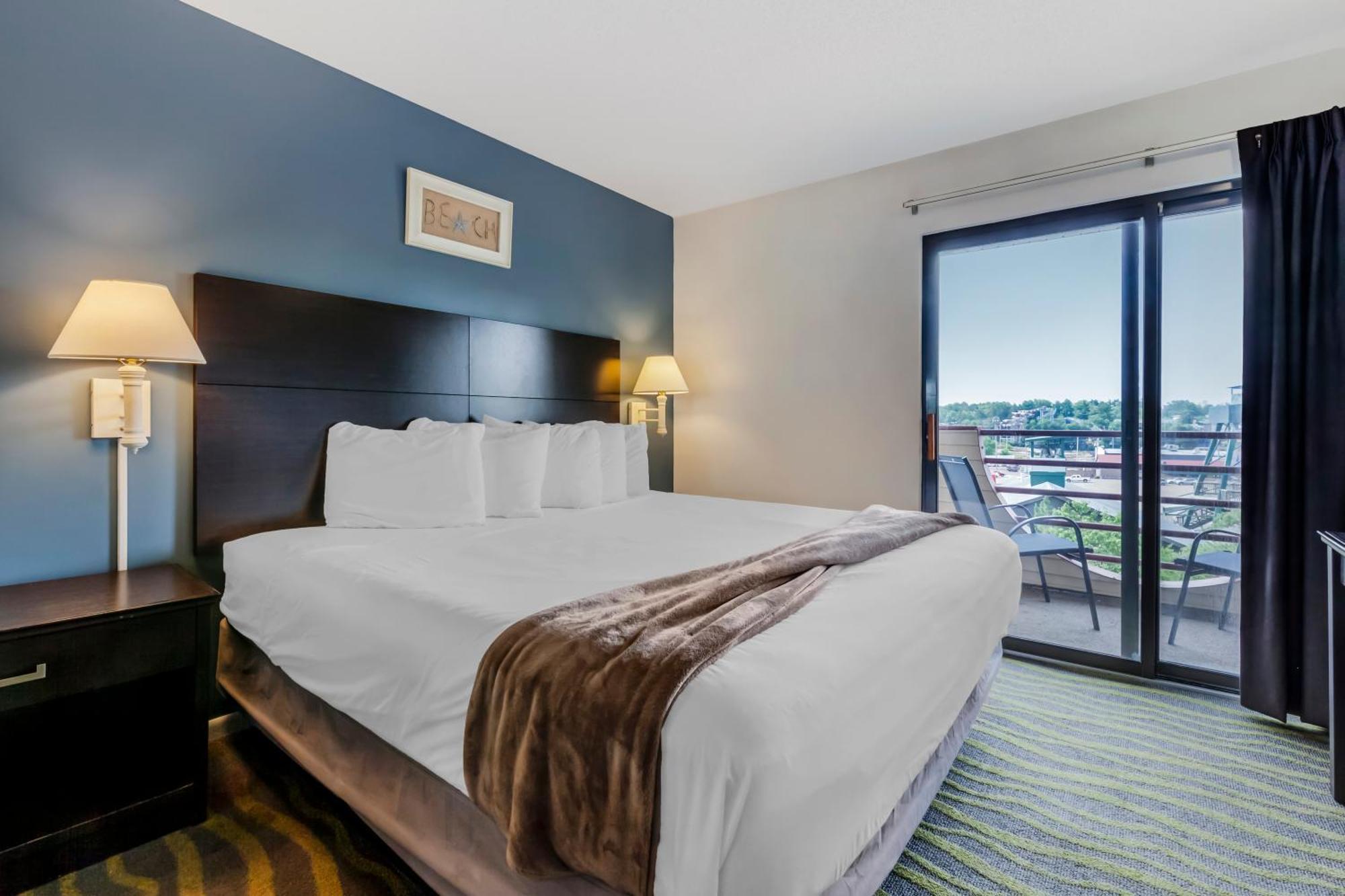 Atlantis Family Waterpark Hotel, Ascend Hotel Collection Lake Delton Extérieur photo