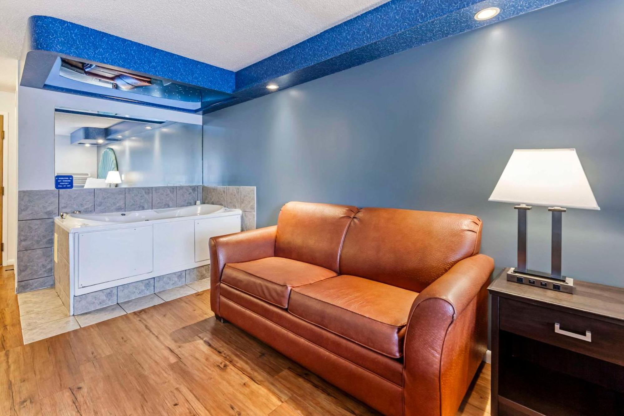 Atlantis Family Waterpark Hotel, Ascend Hotel Collection Lake Delton Extérieur photo