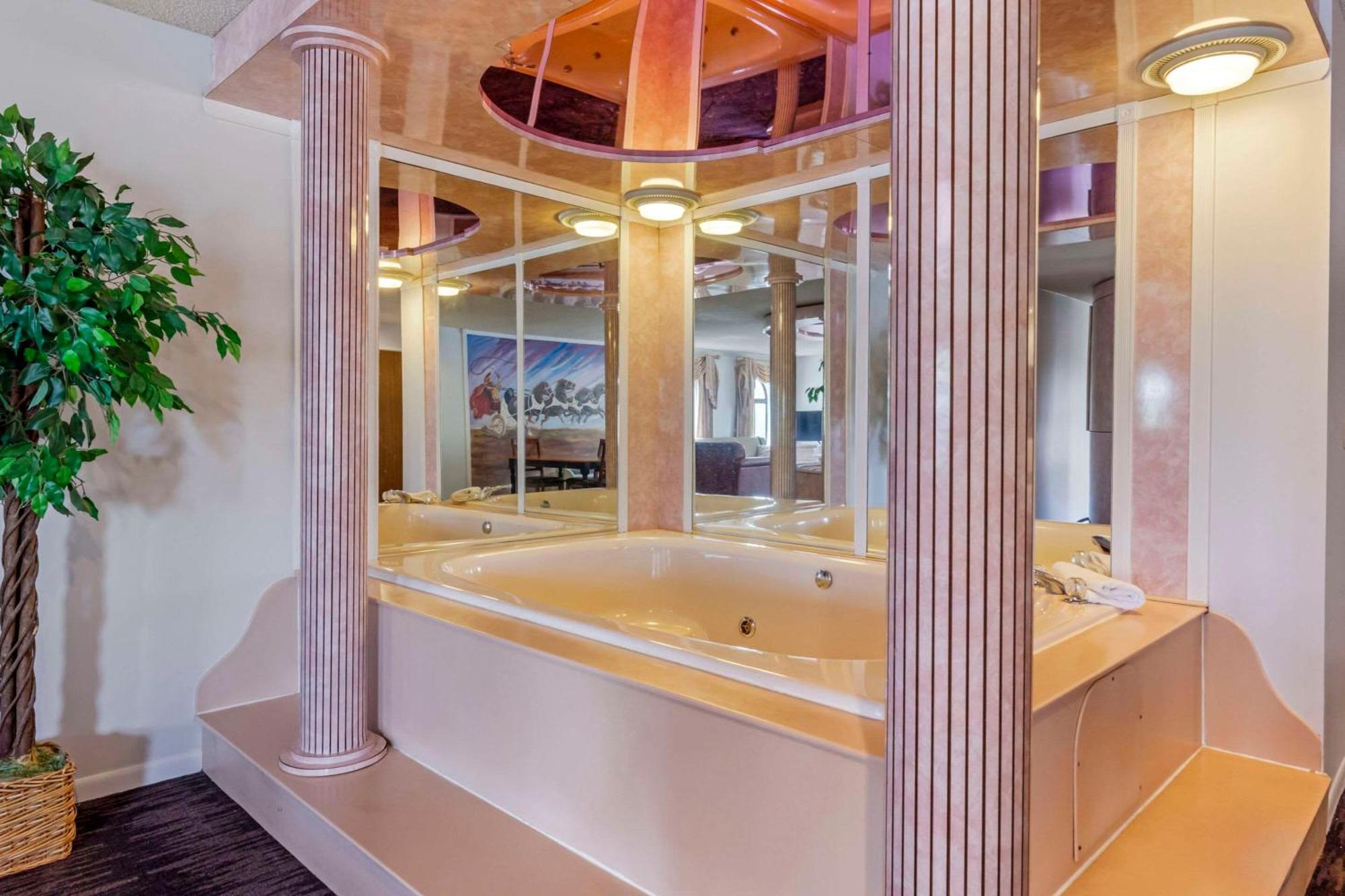 Atlantis Family Waterpark Hotel, Ascend Hotel Collection Lake Delton Extérieur photo